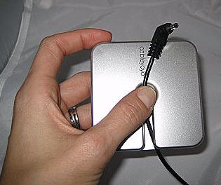 bluelounge cableyoyo4