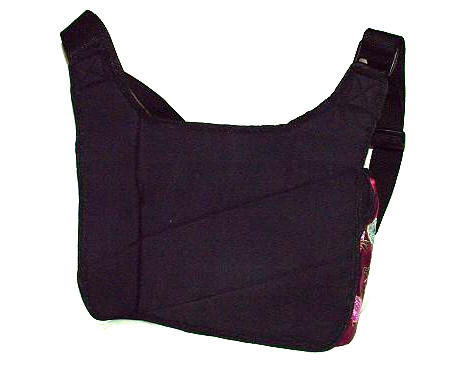 chums sherpa contoured carry all bag 5