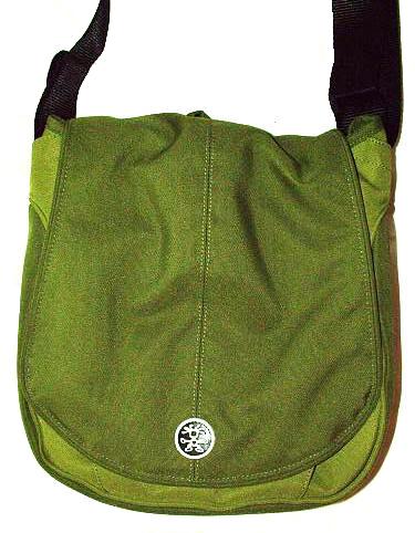 crumpler breakfast buffet laptop bag1