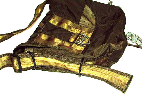 medium design group deployment messenger bag10
