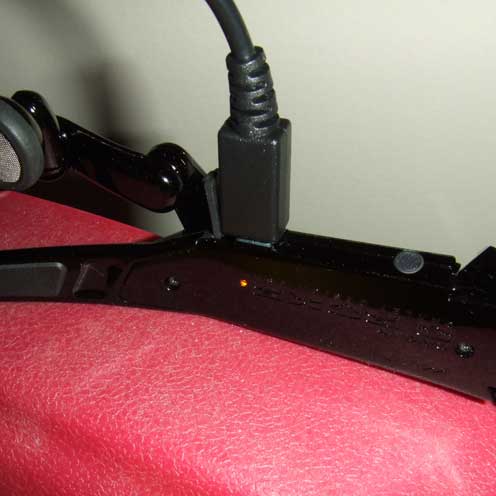 http://www.the-gadgeteer.com/assets/oakley-orokr-8.jpg